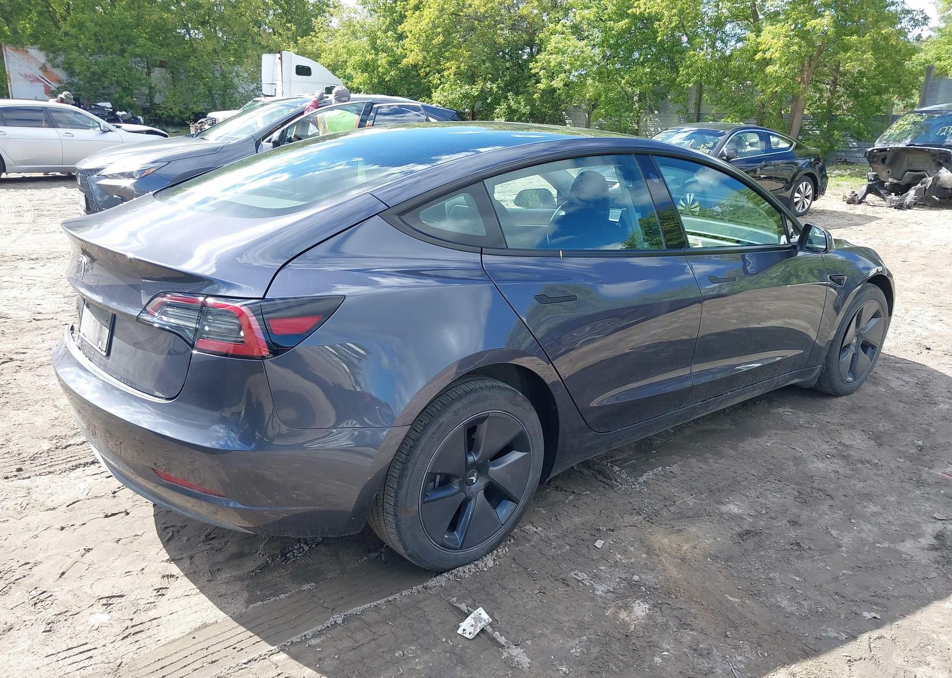 2023 TESLA MODEL 3