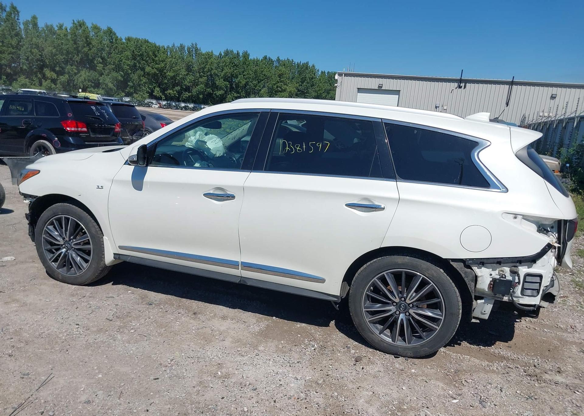 2017 INFINITI QX60