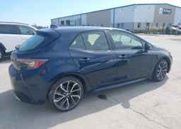 2019 TOYOTA COROLLA SE