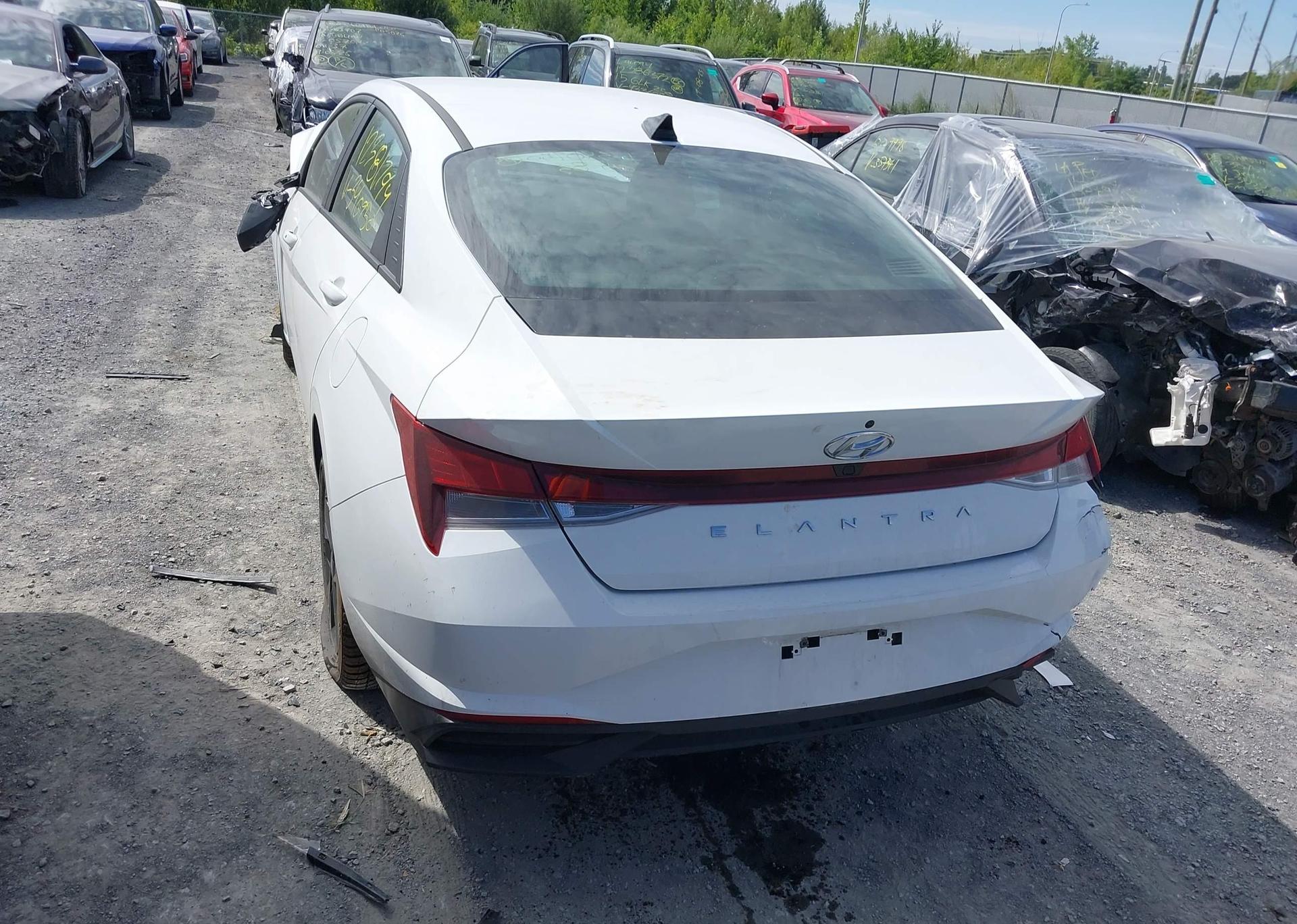 2022 HYUNDAI ELANTRA SEL