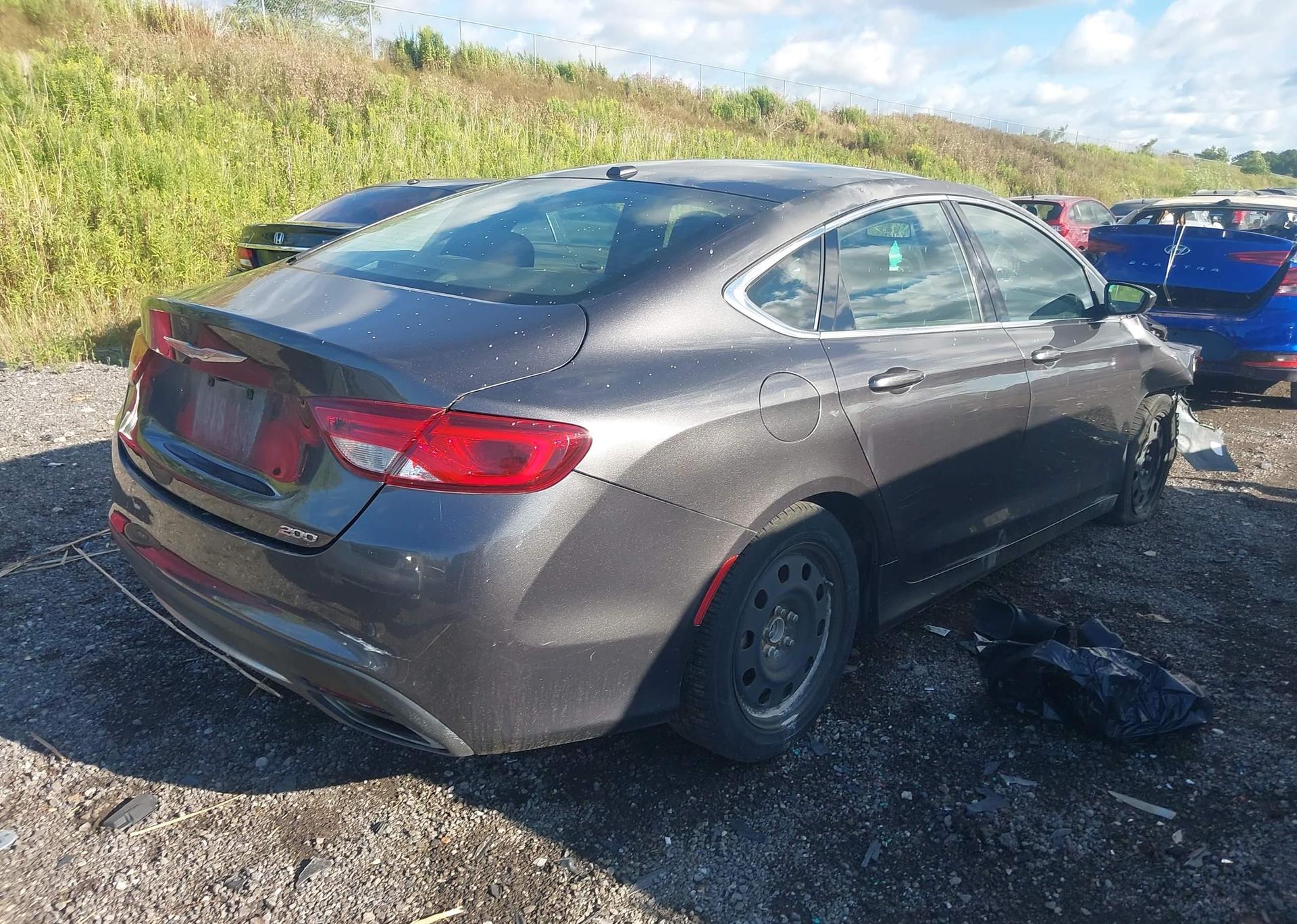 2015 CHRYSLER 200 LIMITED