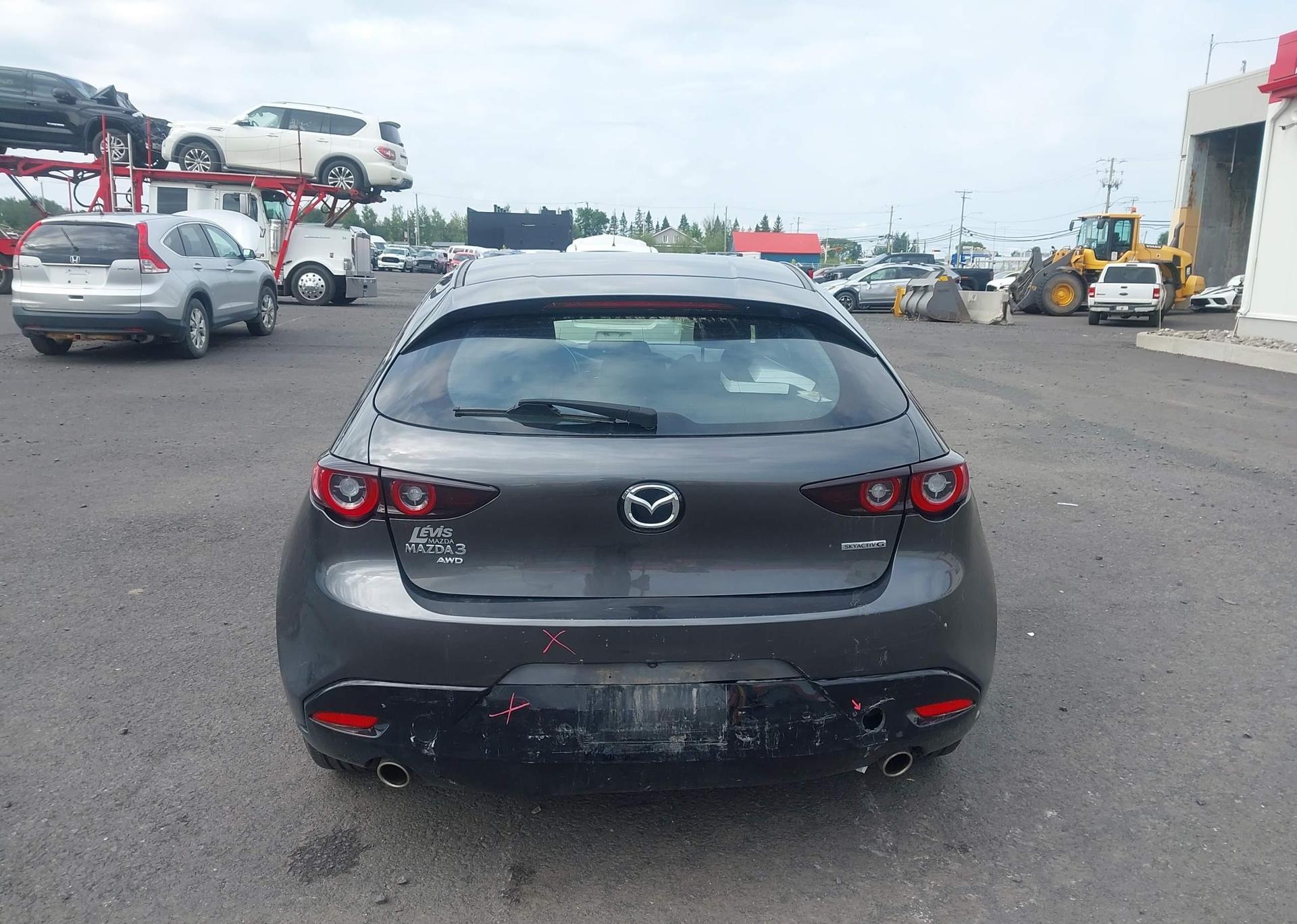 2023 MAZDA 3 PREFERRED