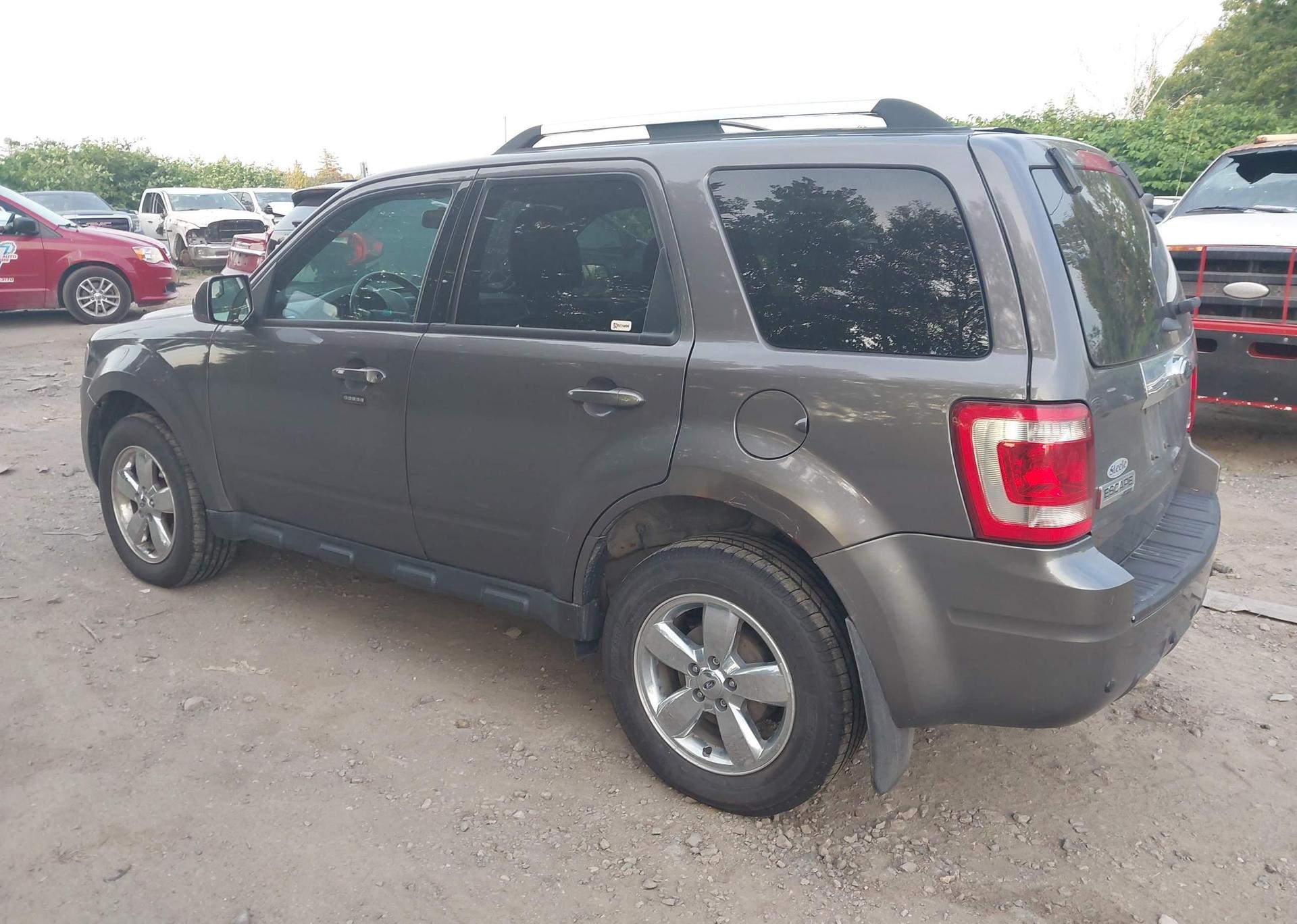 2012 FORD ESCAPE LIMITED