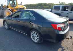 2013 TOYOTA CAMRY HYBRID