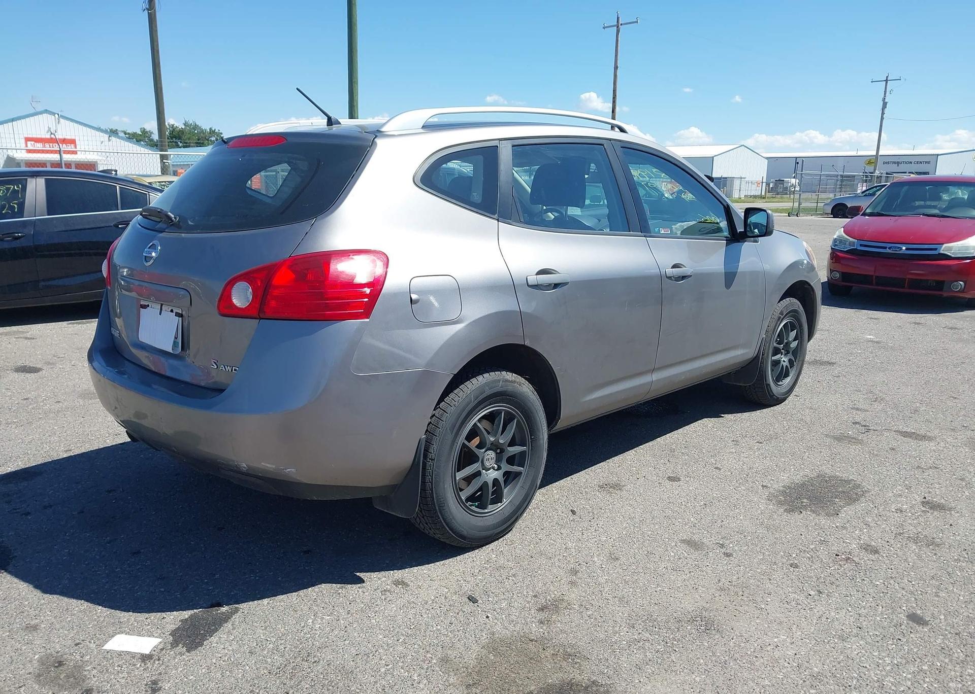 2009 NISSAN ROGUE S