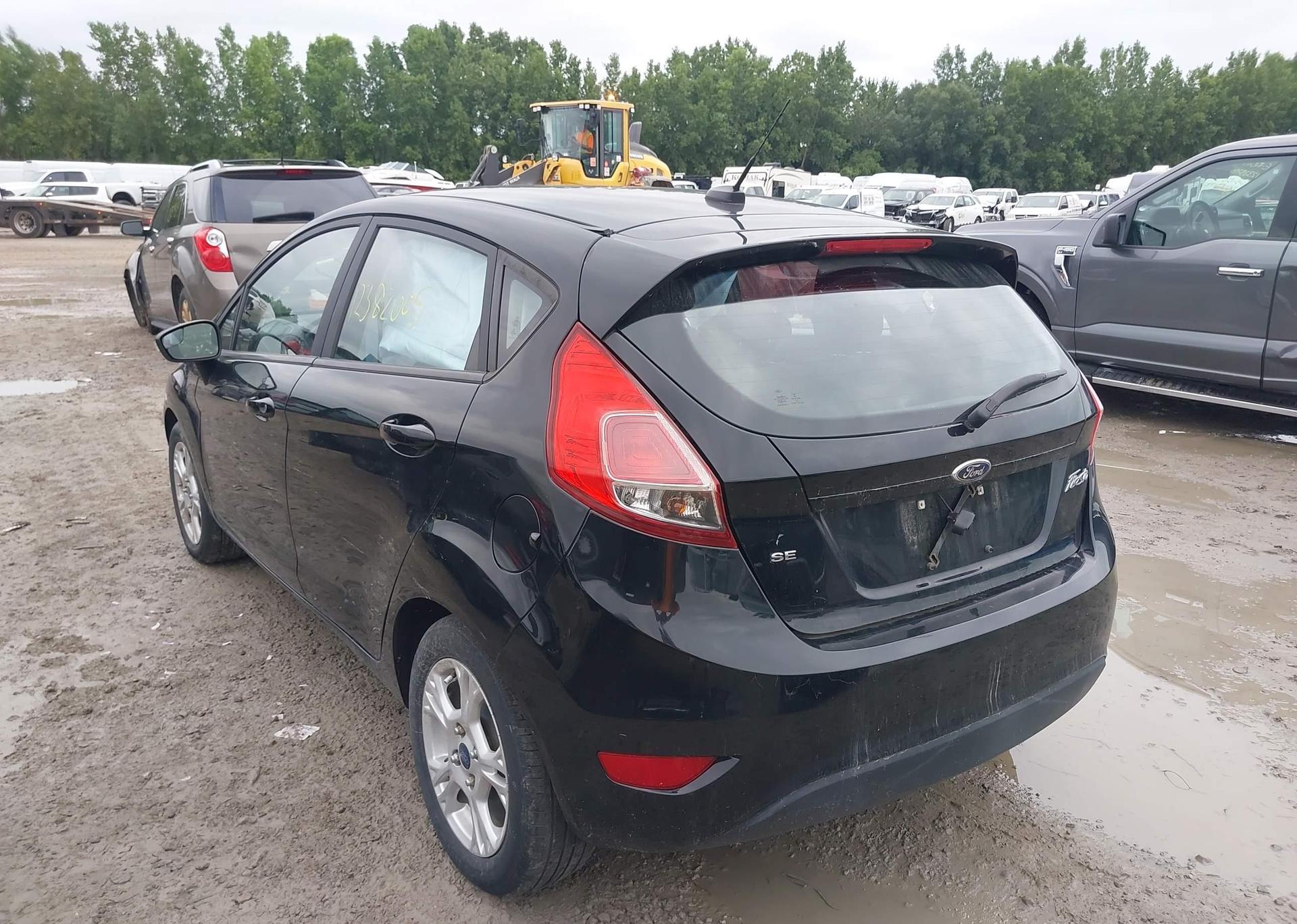2016 FORD FIESTA SE