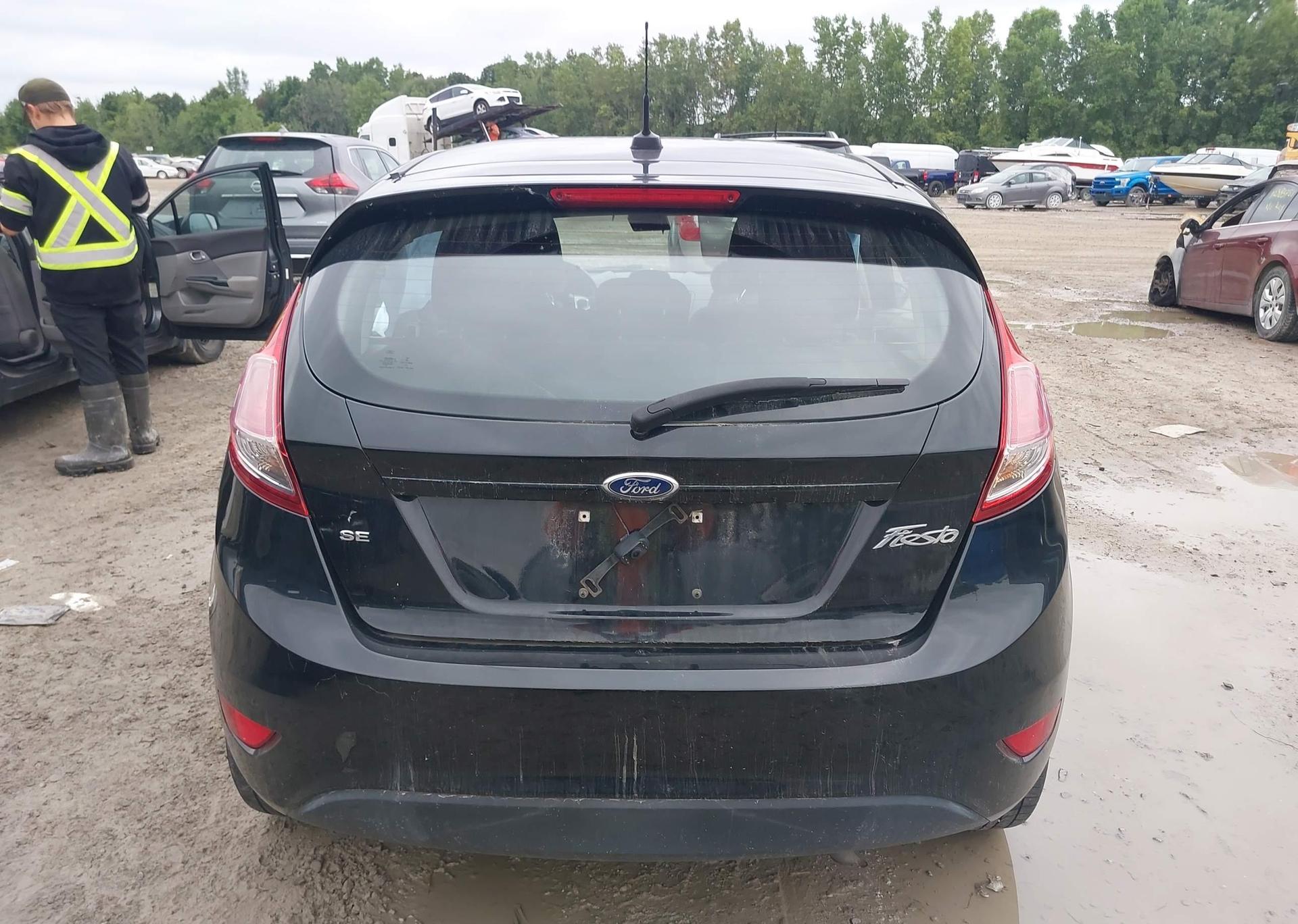 2016 FORD FIESTA SE