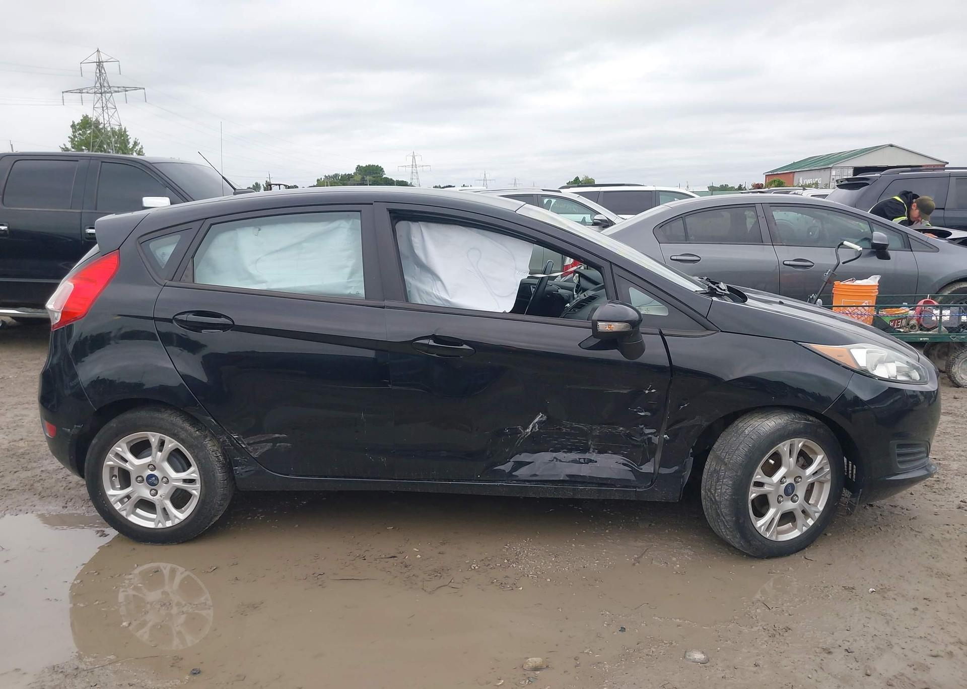 2016 FORD FIESTA SE