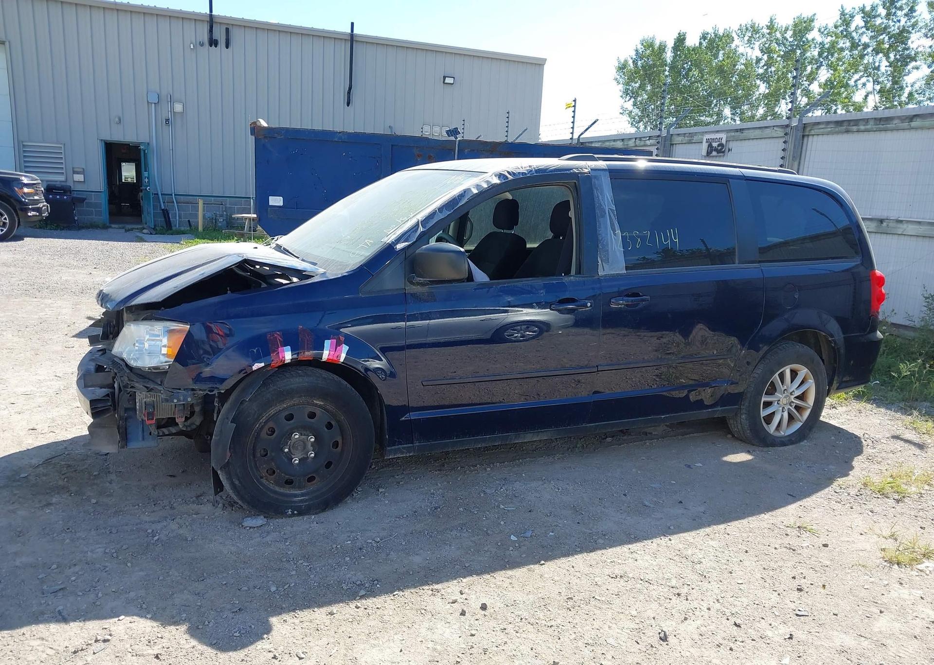 2015 DODGE GRAND CARAVAN SE