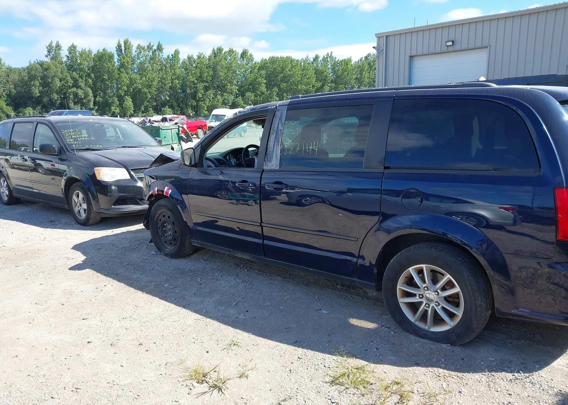 2015 DODGE GRAND CARAVAN SE