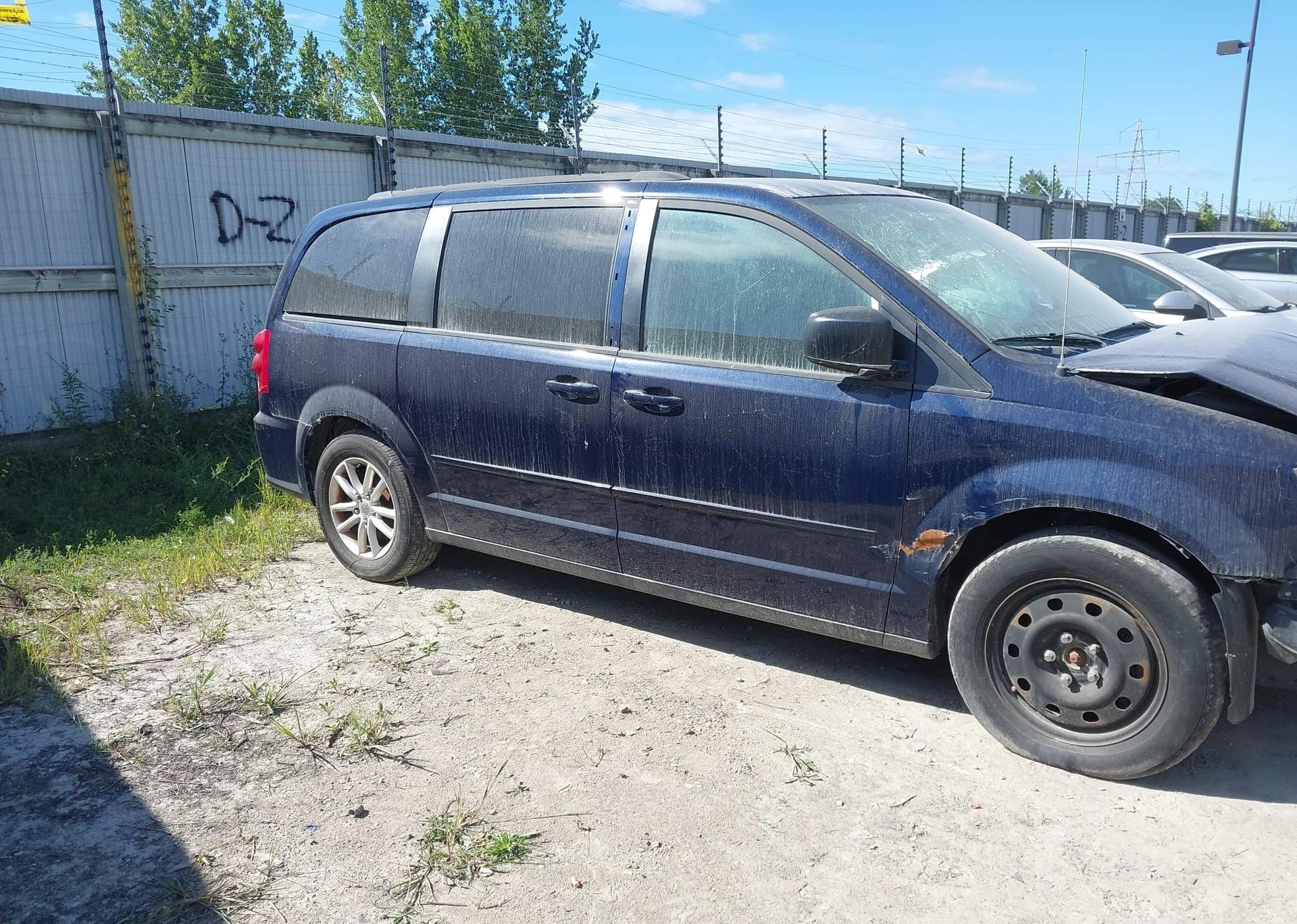 2015 DODGE GRAND CARAVAN SE