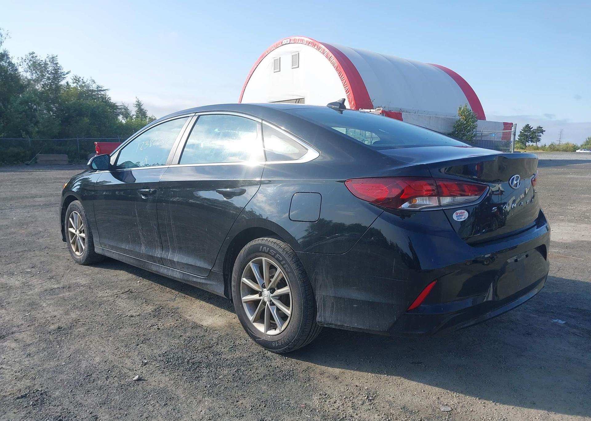 2019 HYUNDAI SONATA SE