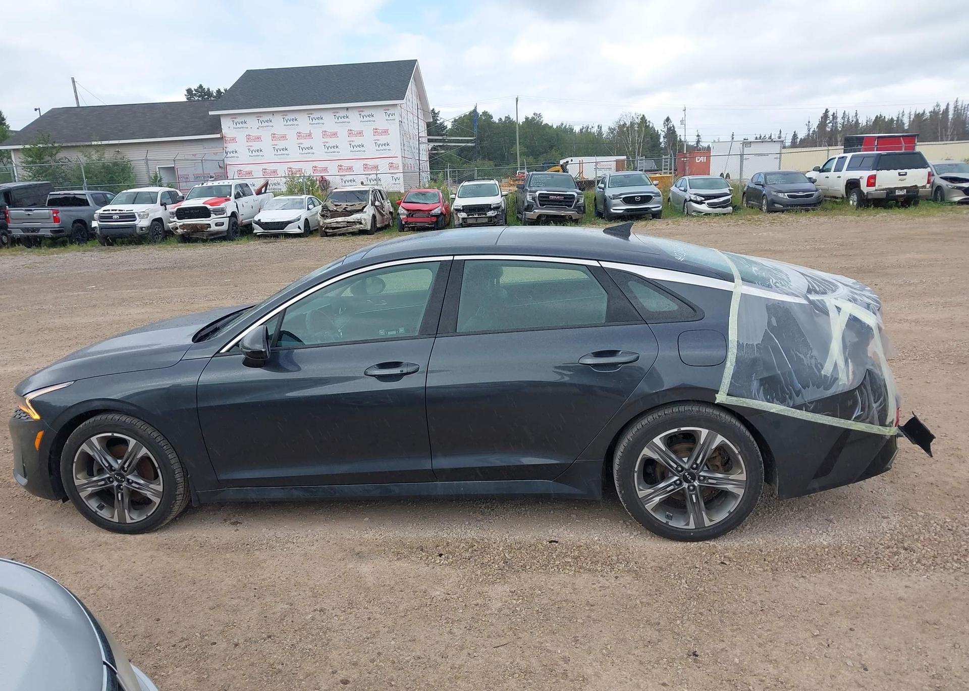 2023 KIA K5 EX