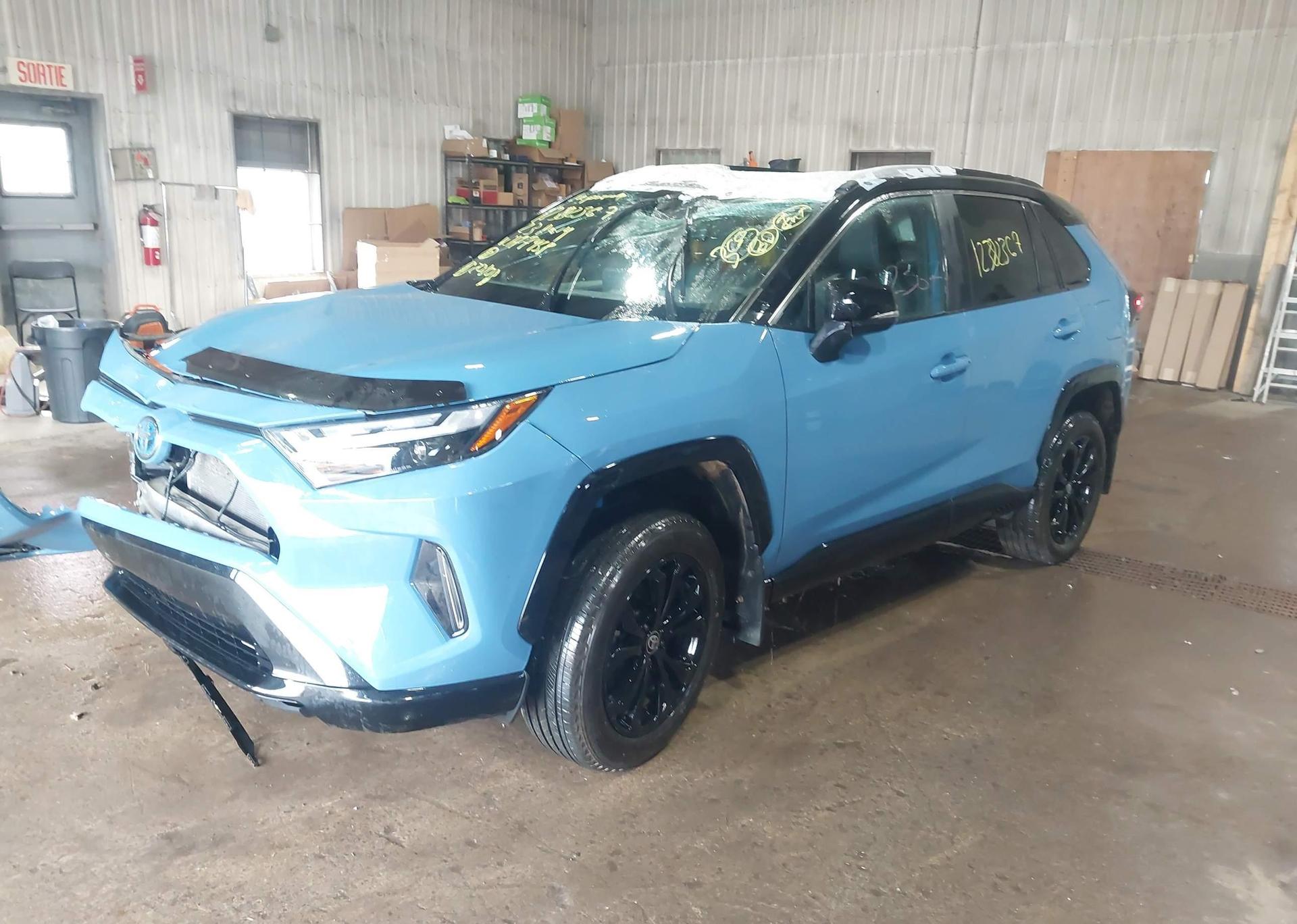 2023 TOYOTA RAV4 XSE
