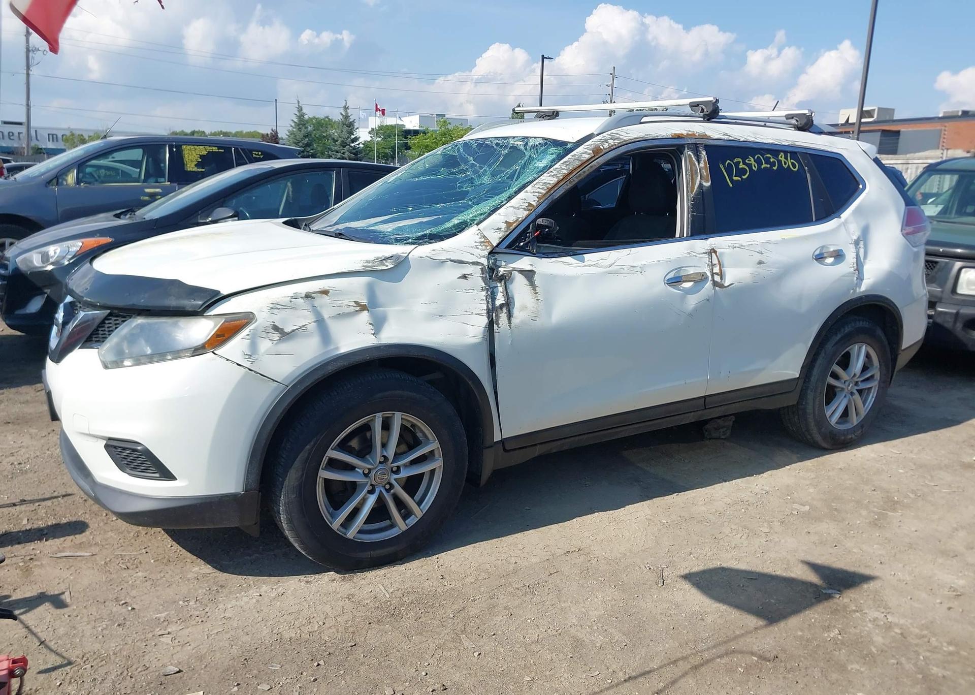 2016 NISSAN ROGUE S
