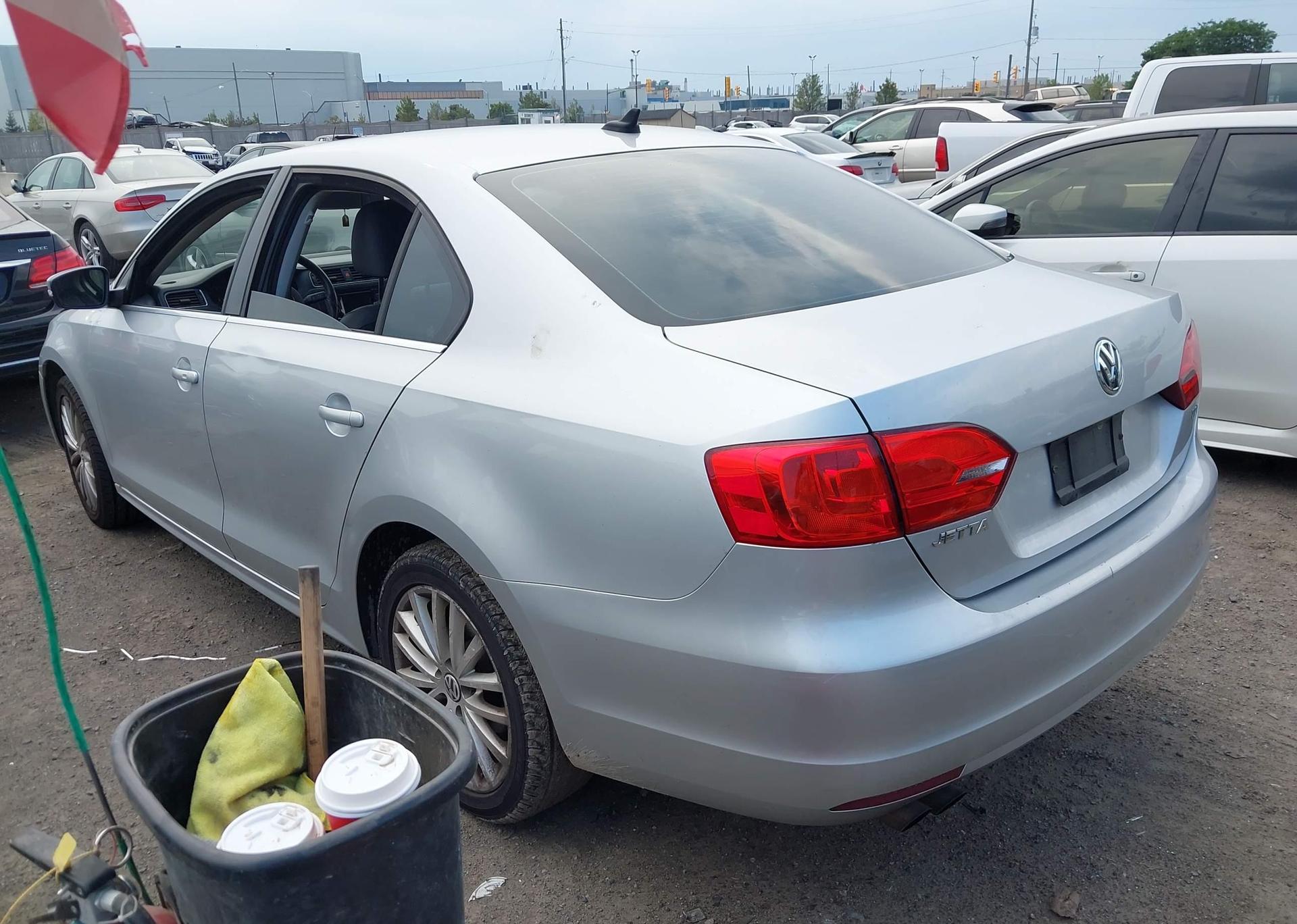 2011 VOLKSWAGEN JETTA TDI