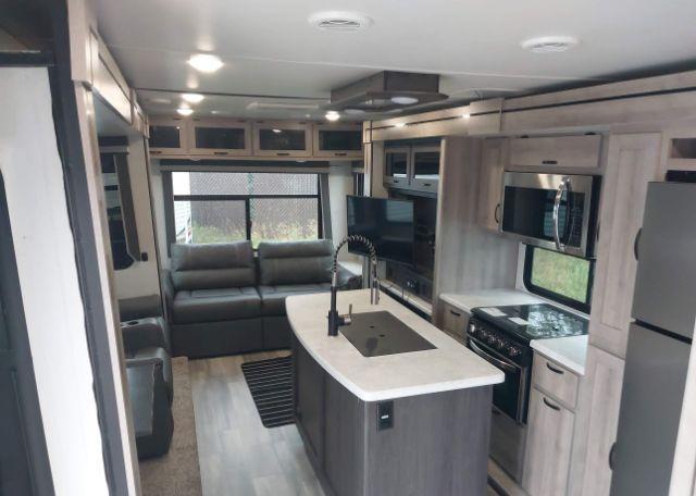 2021 WINNEBAGO VOYAGE 3235RL