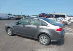 2010 FORD FOCUS S