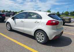 2015 KIA RIO LX