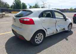2015 KIA RIO LX