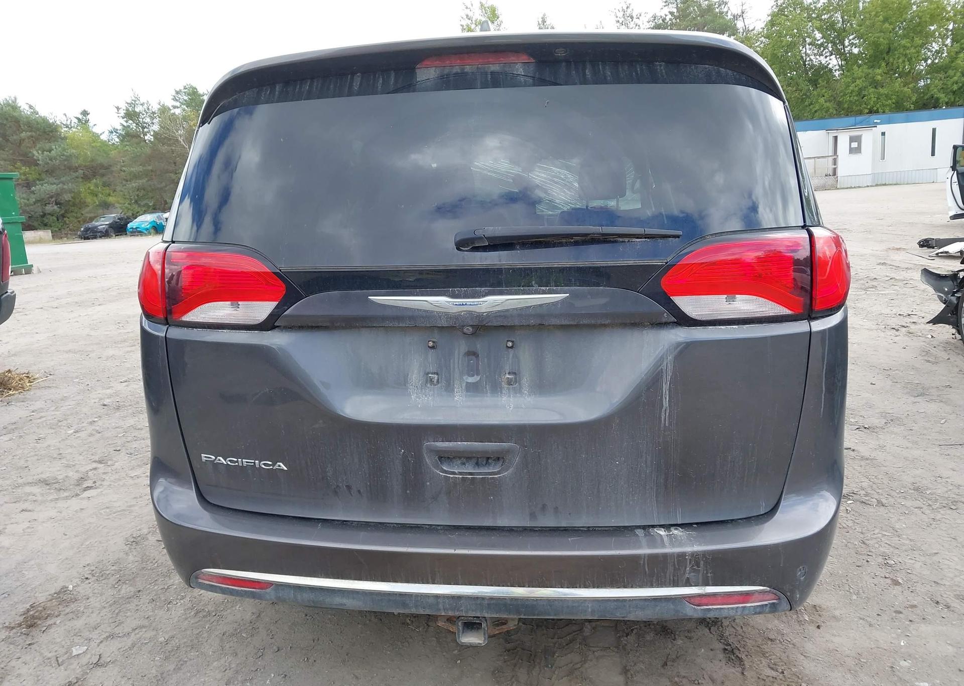 2017 CHRYSLER PACIFICA TOURING L