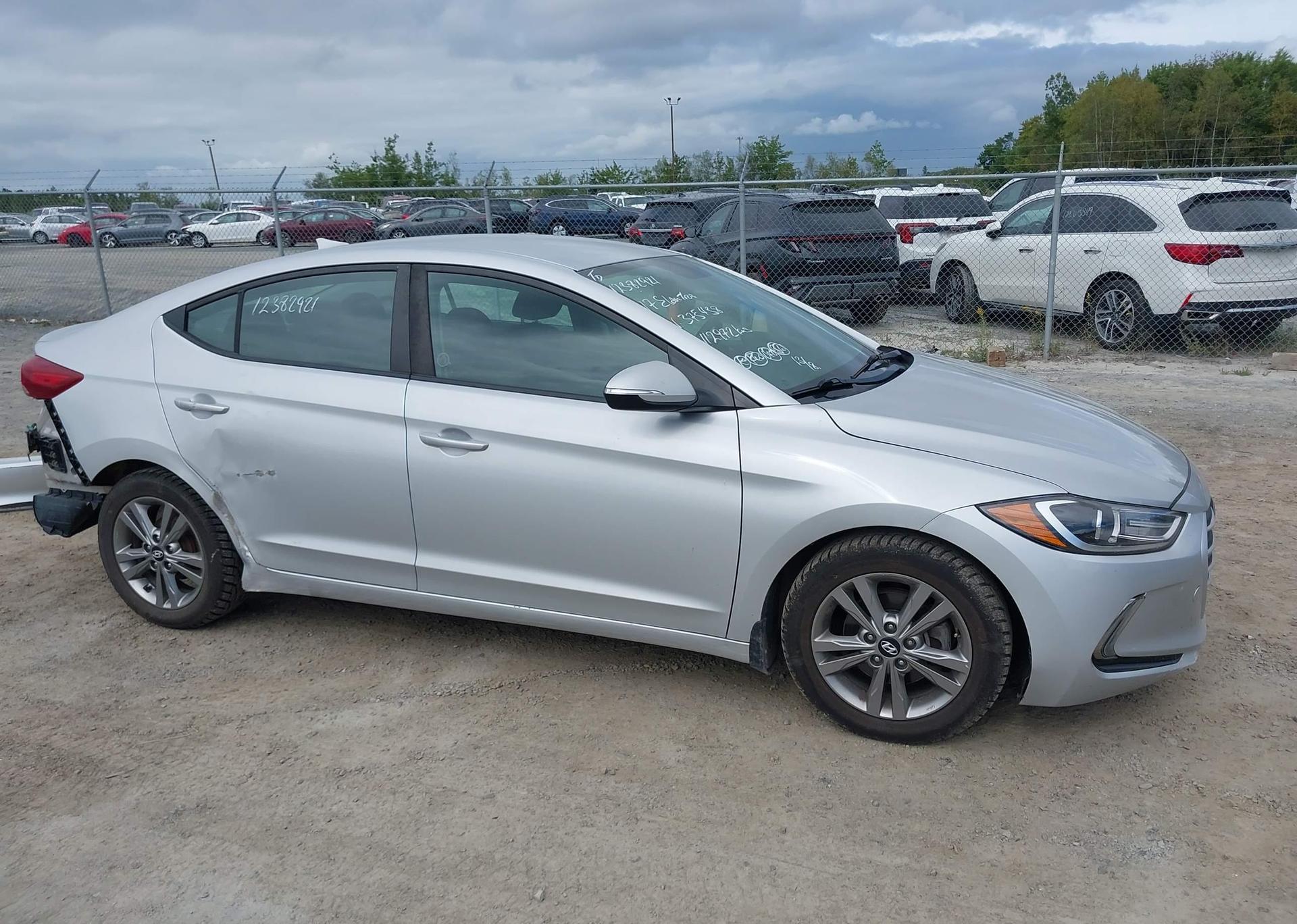 2017 HYUNDAI ELANTRA GL