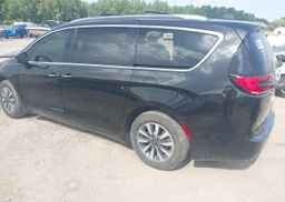 2021 CHRYSLER PACIFICA TOURING L PLUS