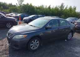 2011 TOYOTA CAMRY LE
