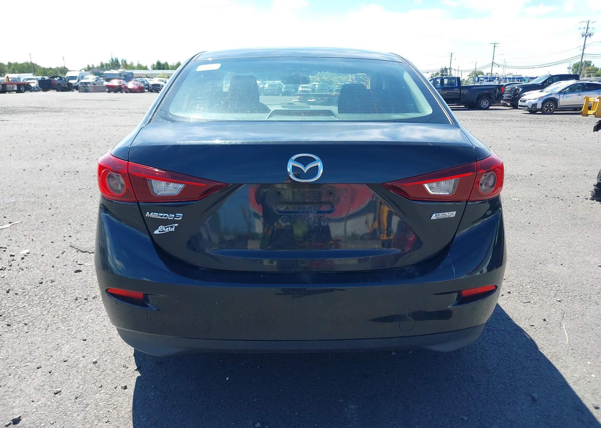 2015 MAZDA MAZDA3 GX
