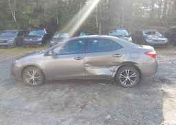2017 TOYOTA COROLLA LE