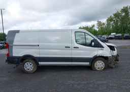 2022 FORD transit t-250
