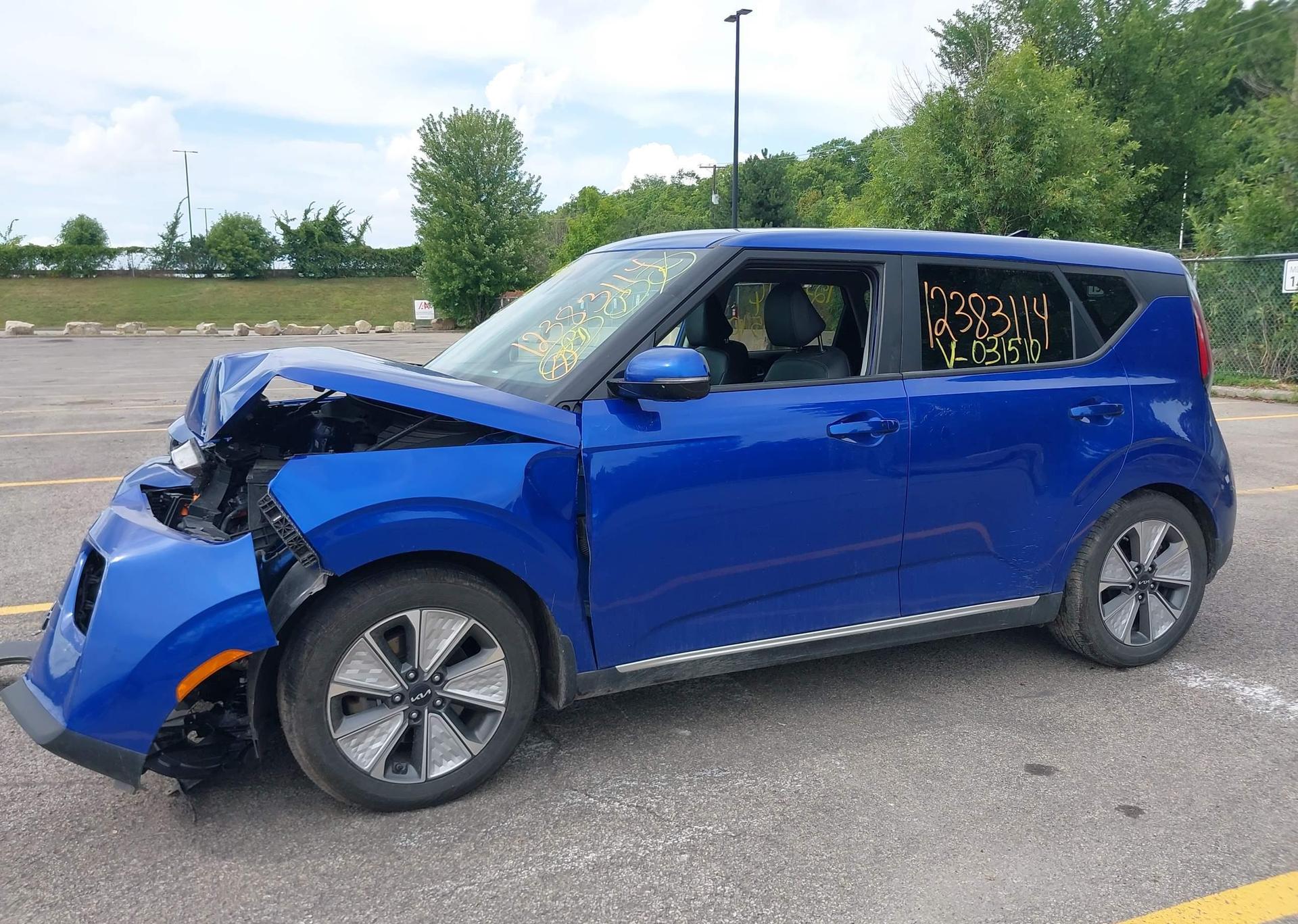 2023 KIA SOUL EV LIMITED