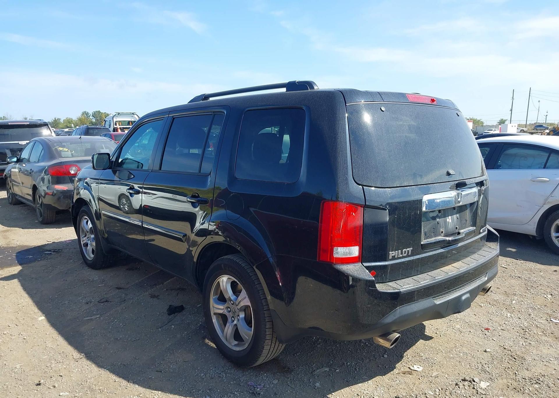 2014 HONDA PILOT EX