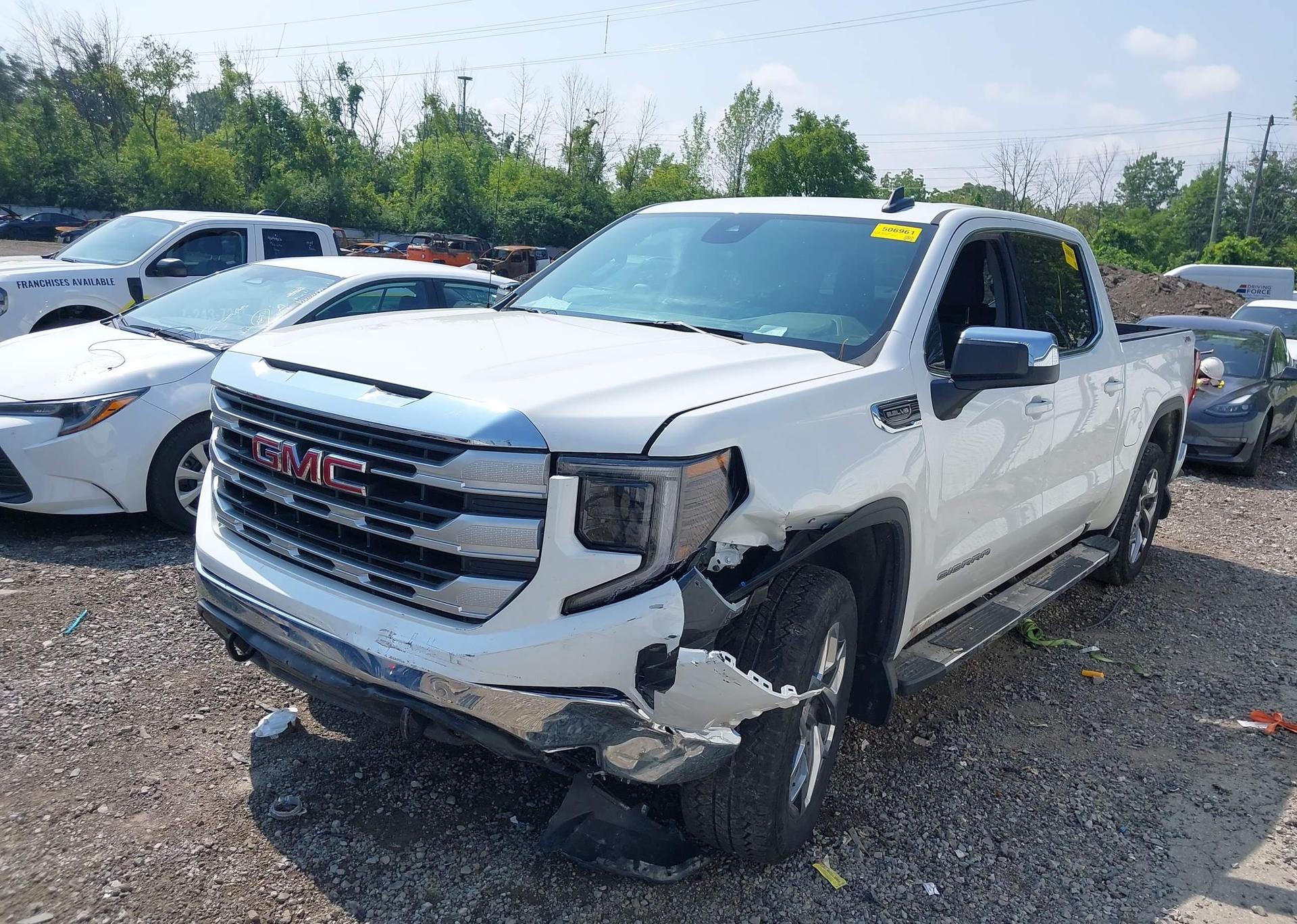 2023 GMC SIERRA K1500 SLE