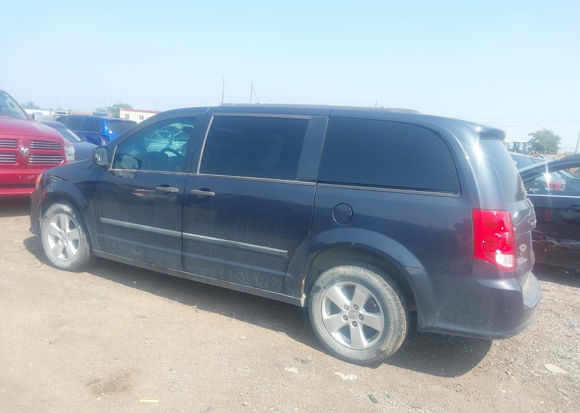 2014 DODGE GRAND CARAVAN SE