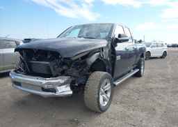 2015 RAM 1500 SLT