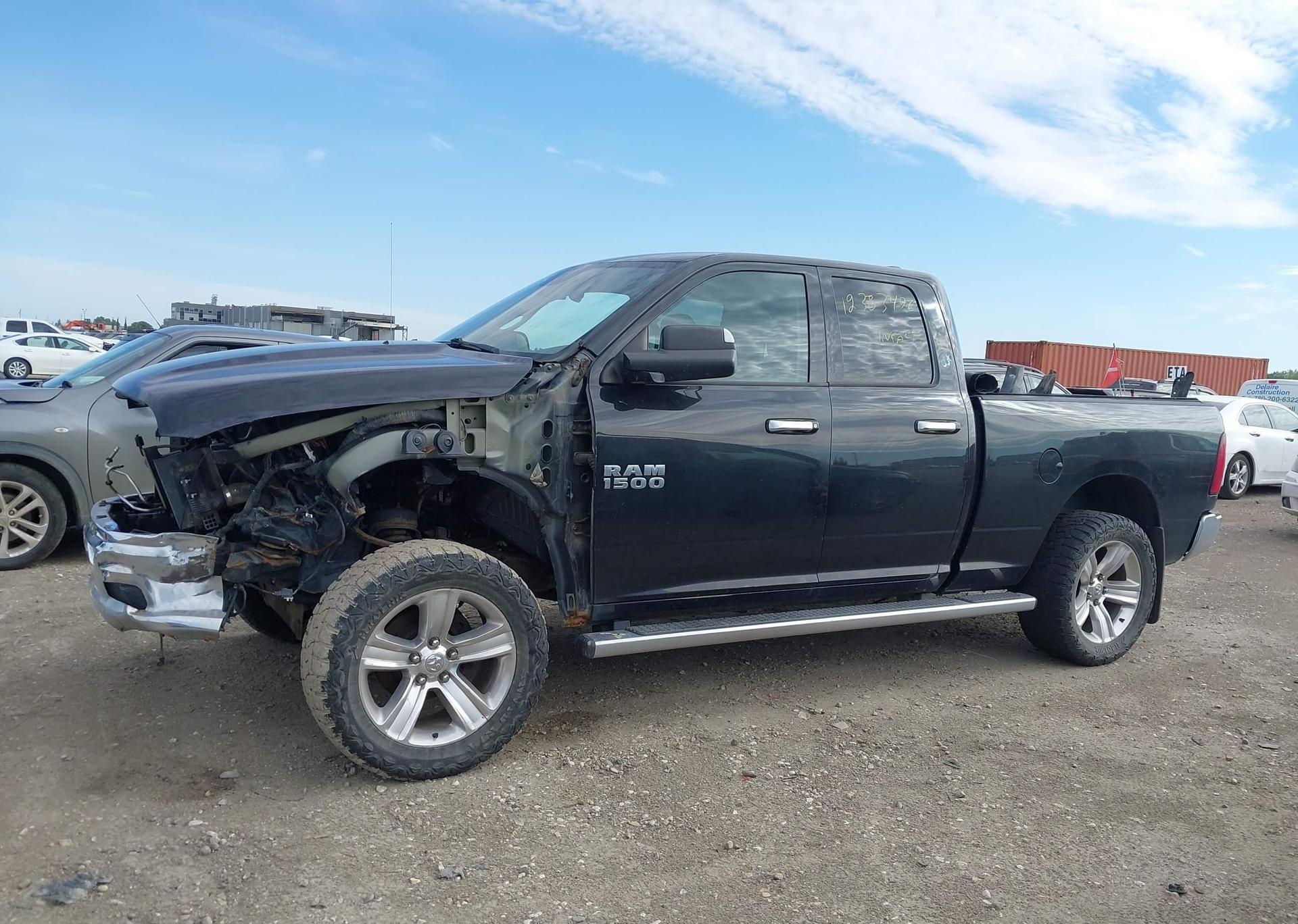 2015 RAM 1500 SLT