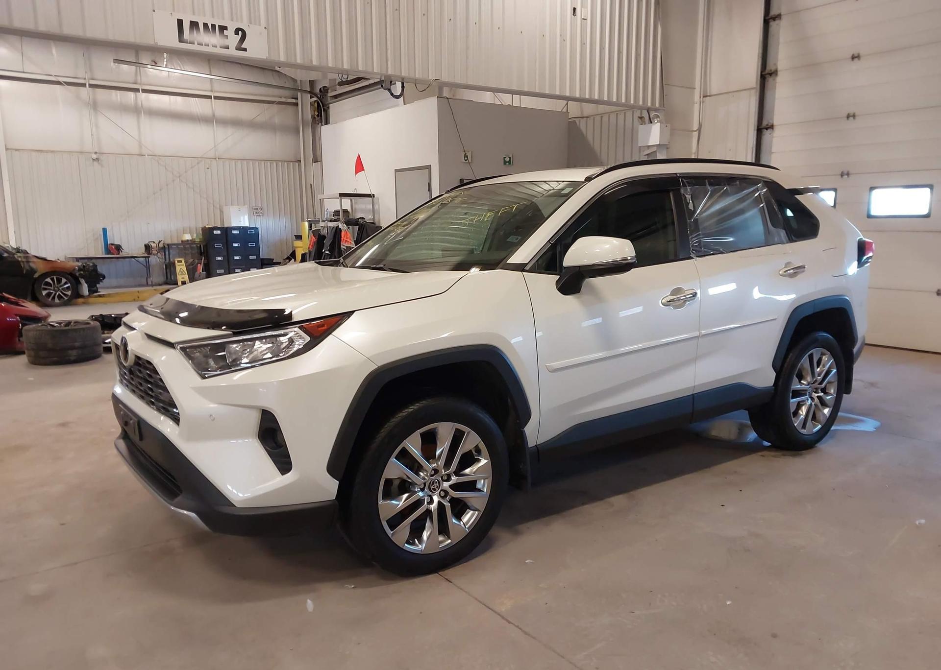 2021 TOYOTA RAV4 LIMITED