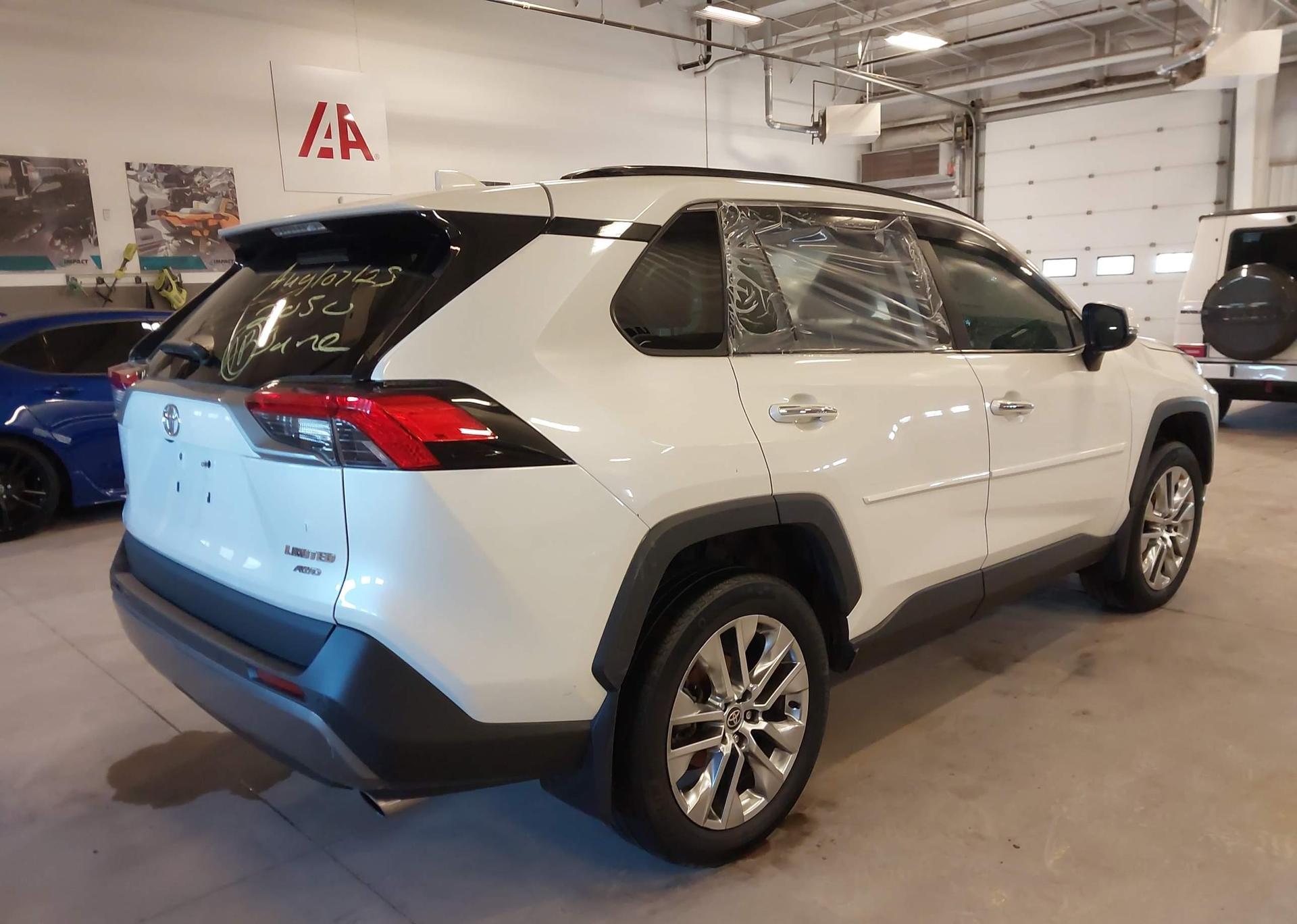 2021 TOYOTA RAV4 LIMITED