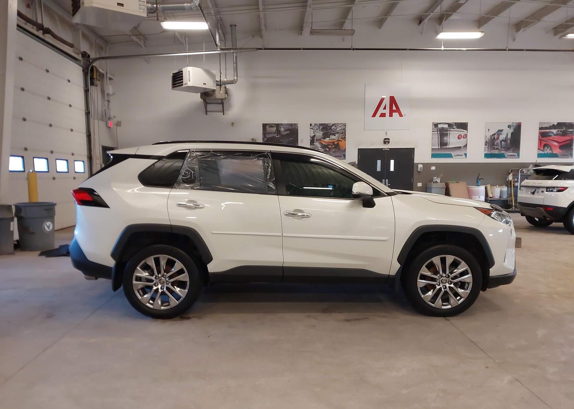 2021 TOYOTA RAV4 LIMITED