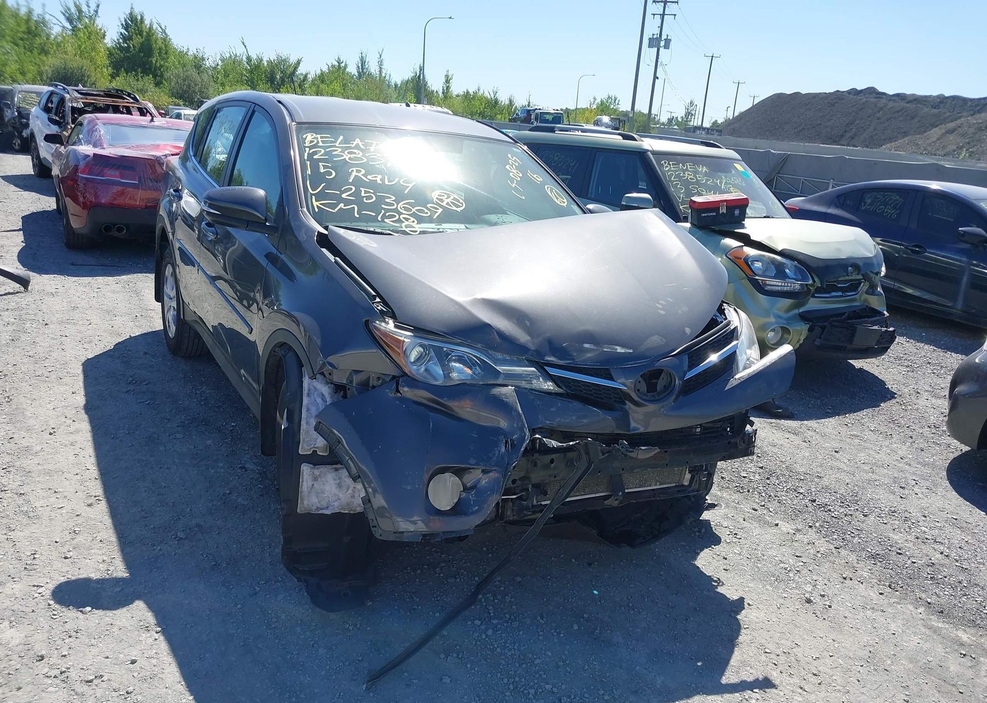 2015 TOYOTA RAV4 LE
