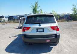 2004 BMW X3 2.5I