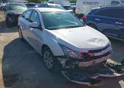 2015 CHEVROLET CRUZE LT