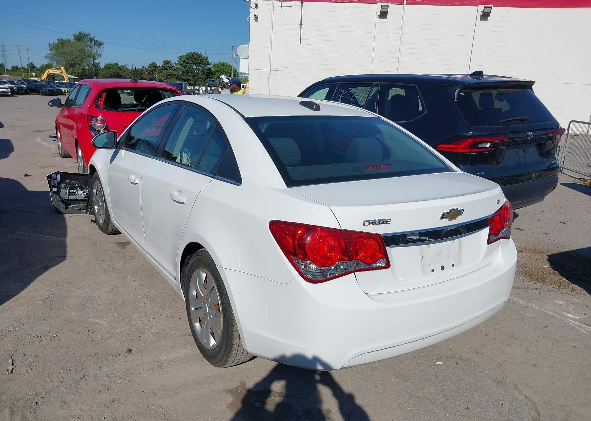 2015 CHEVROLET CRUZE LT