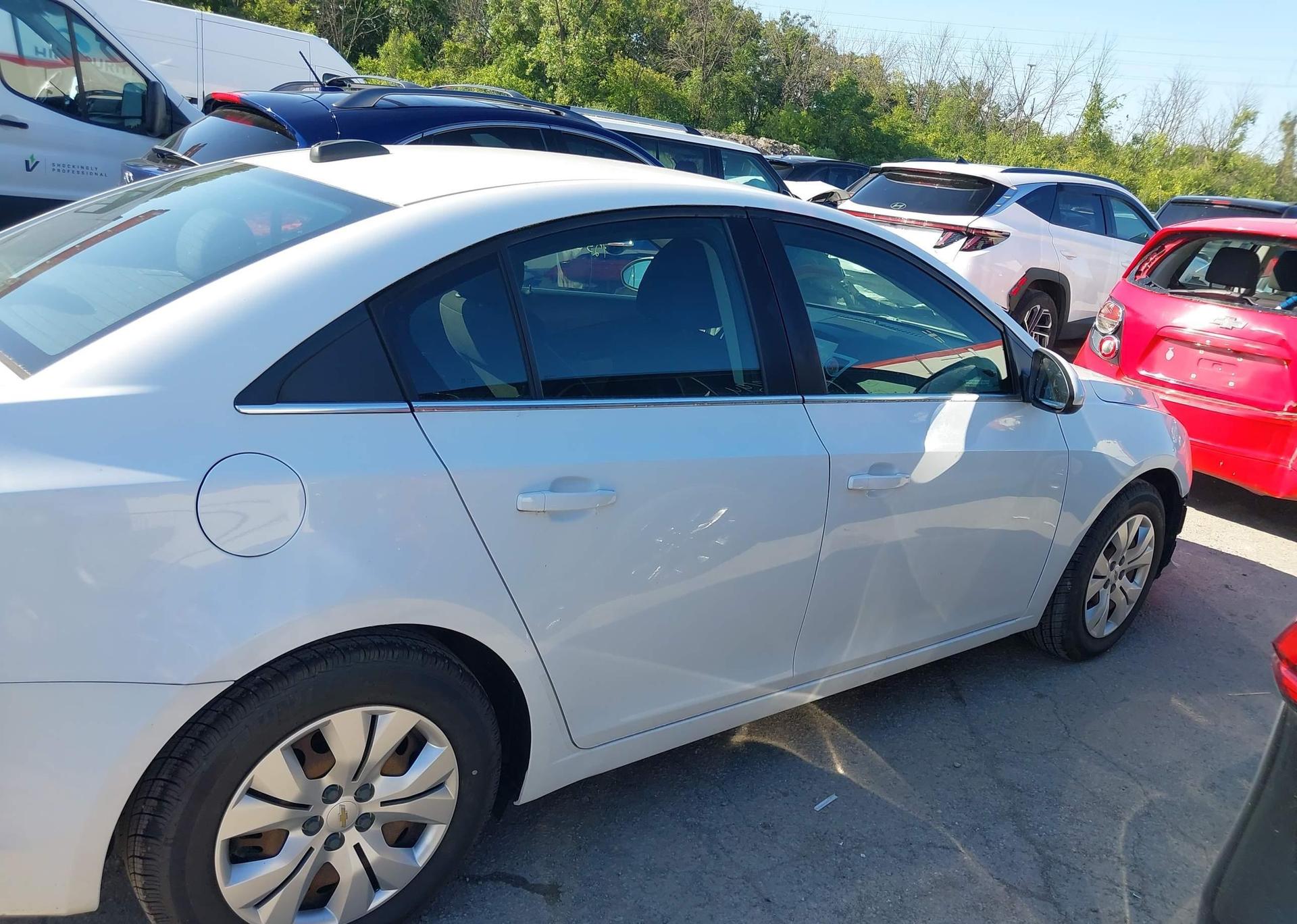 2015 CHEVROLET CRUZE LT
