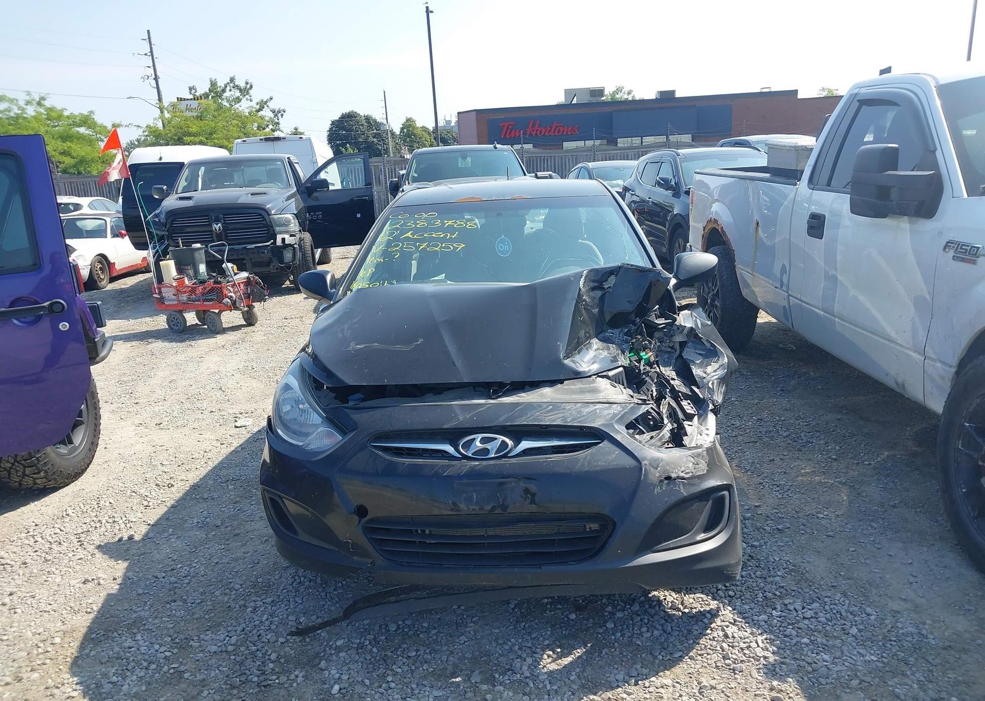 2012 HYUNDAI ACCENT GL
