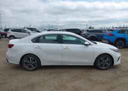 2023 KIA FORTE EX