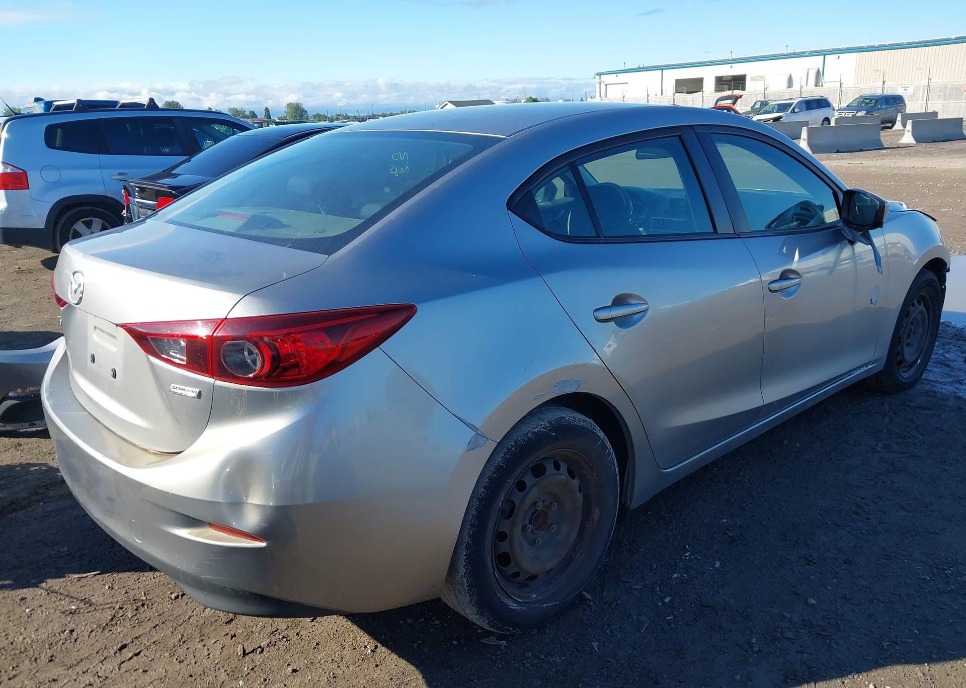2015 MAZDA MAZDA3 GX