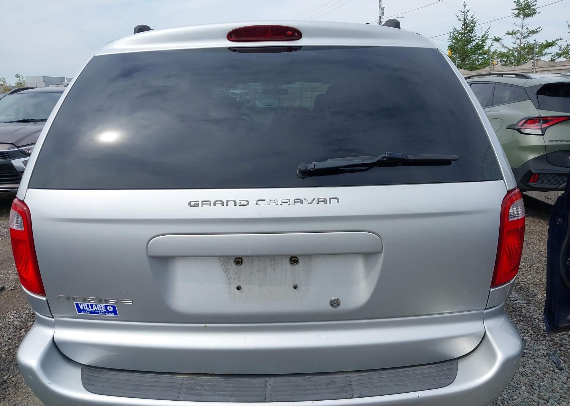 2005 DODGE GRAND CARAVAN SE