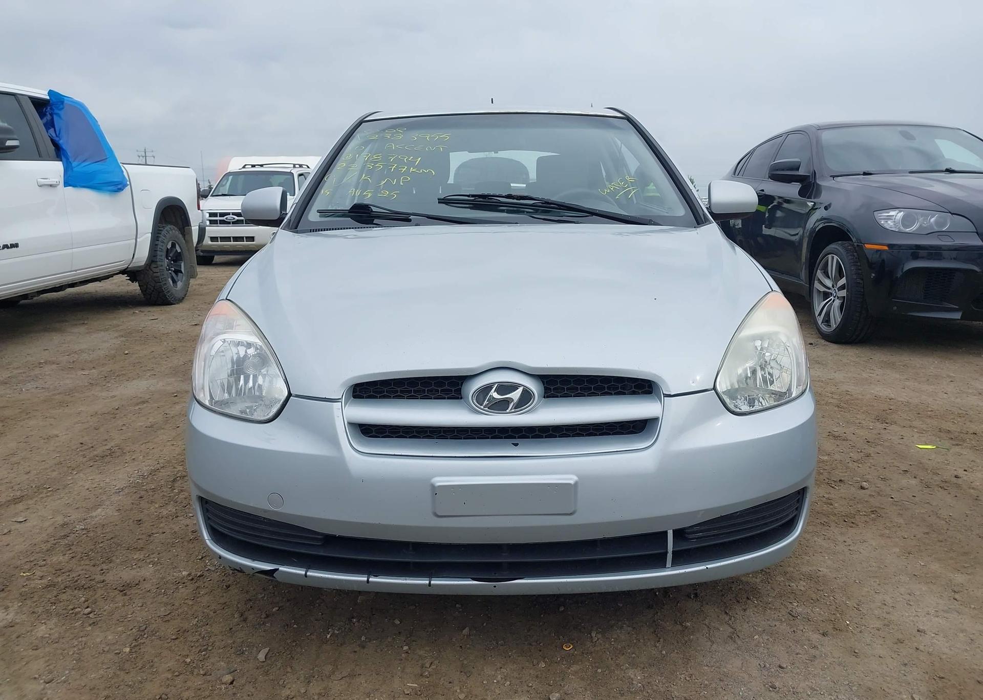 2010 HYUNDAI ACCENT GL